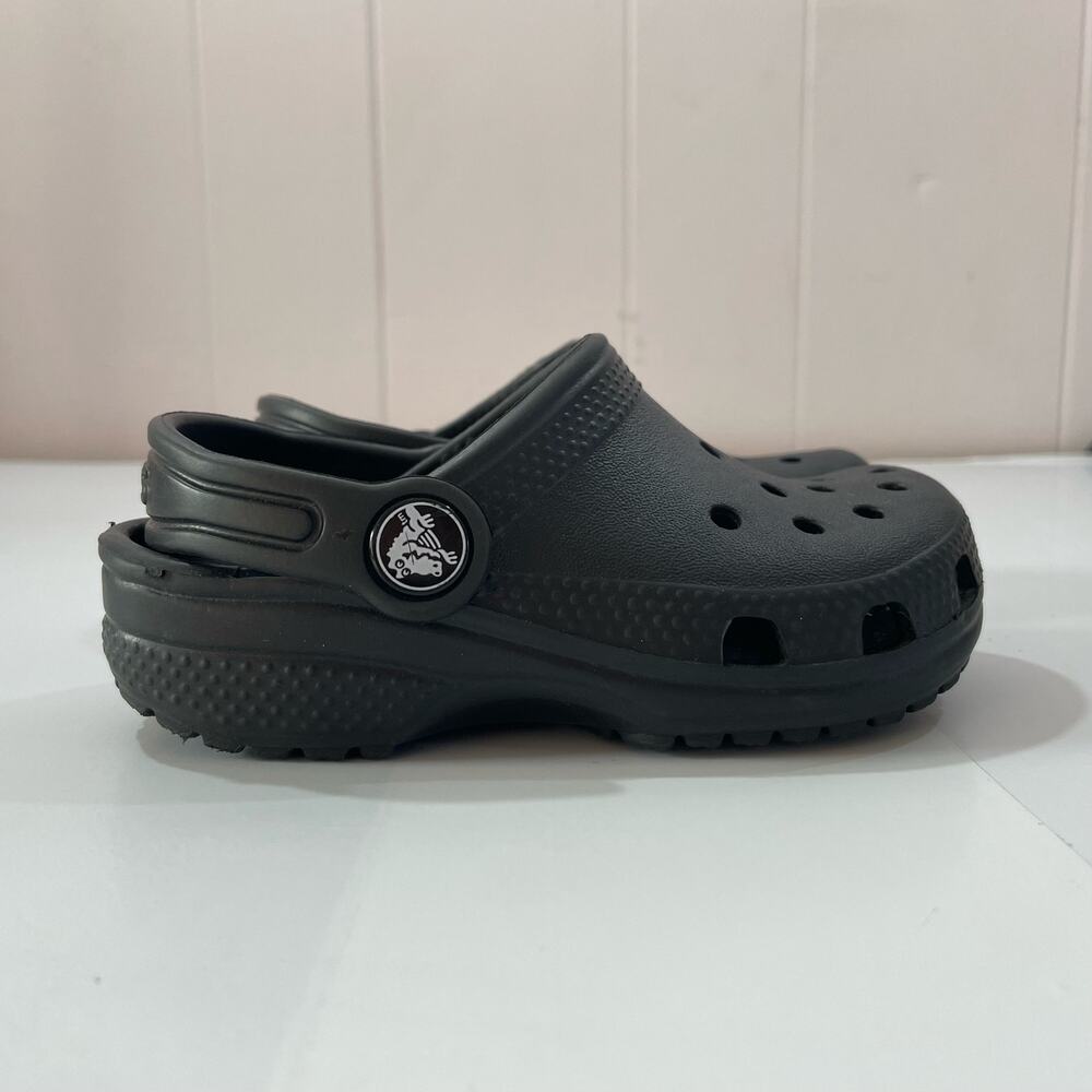 Crocs Toddler Size 8